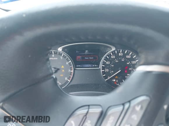 2019 Nissan Pathfinder SV с VIN 5N1DR2MN4KC605614, выставлен на аукционе IAAI как лот 43073024 с пробегом 89 799 миль миль и . История ставок и продаж доступна на DreamBid. Изображение 7.