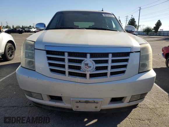2007 Cadillac Escalade z VIN 1GYEC63807R399154, wystawiony jako Copart lot #82742335 z przebiegiem 200 218 mil mil oraz Czysty tytuł • Clean title. Historia ofert i sprzedaży dostępna na DreamBid. Obrazek 5.