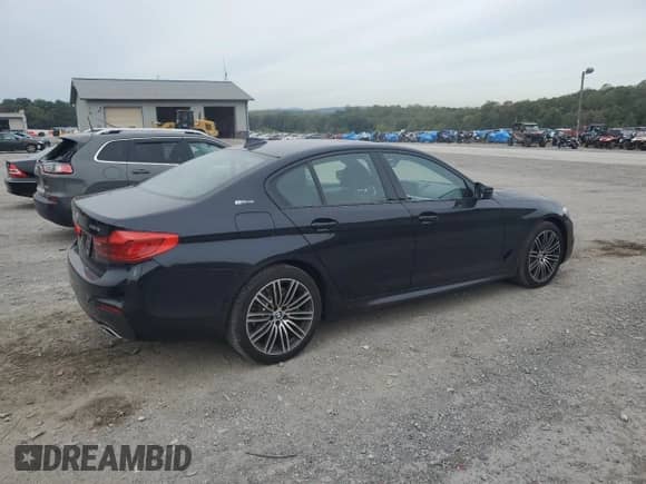 2019 BMW 5 Series 530e xDrive z VIN WBAJB1C59KB377118, wystawiony jako Copart lot #84537875 z przebiegiem 81 741 mil mil oraz Szkoda całkowita • Salvage title. Historia ofert i sprzedaży dostępna na DreamBid. Obrazek 3.