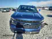 2021 Chevrolet Silverado 1500 z VIN 1GCPWDET3MZ325878, wystawiony jako Copart lot #59348065 z przebiegiem 94 525 mil mil oraz Szkoda całkowita • Salvage title. Historia ofert i sprzedaży dostępna na DreamBid. Obrazek 5.