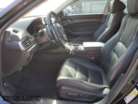 2020 Honda Accord EX-L with VIN 1HGCV2F51LA013112, listed as a Copart auction lot 63138705 with 61,817 mi miles and Salvage title. Bid and sale history available at DreamBid. Image 7.