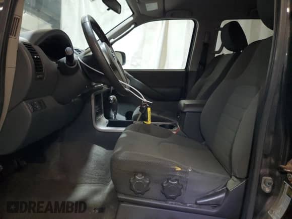 2011 Nissan Pathfinder LE z VIN 5N1AR1NB9BC619297, wystawiony jako Copart lot #89646605 z przebiegiem 175 886 mil mil oraz Szkoda całkowita • Salvage title. Historia ofert i sprzedaży dostępna na DreamBid. Obrazek 7.