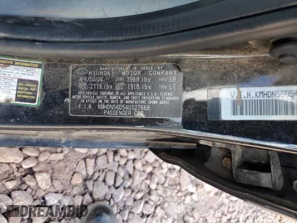 2004 Hyundai Elantra GT z VIN KMHDN56D54U127668, wystawiony jako Copart lot #45375485 z przebiegiem 197 066 mil mil oraz Czysty tytuł • Clean title. Historia ofert i sprzedaży dostępna na DreamBid. Obrazek 12.