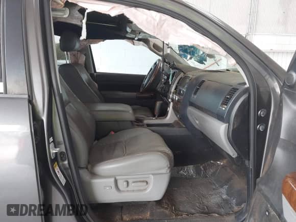2013 Toyota Tundra Limited с VIN 5TFHW5F18DX271206, выставлен на аукционе IAAI как лот 42362300 с пробегом 266 453 миль миль и . История ставок и продаж доступна на DreamBid. Изображение 5.