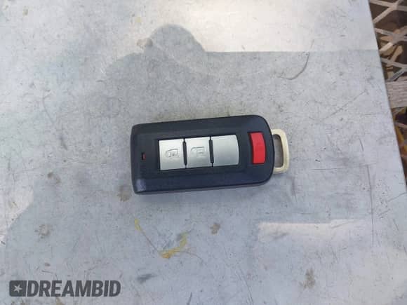 2020 Mitsubishi Outlander SE с VIN JA4AD3A36LZ046820, выставлен на аукционе IAAI как лот 42221057 с пробегом 79 758 миль миль и . История ставок и продаж доступна на DreamBid. Изображение 11.