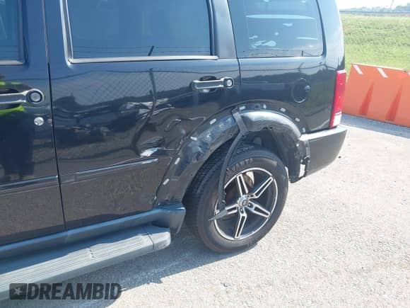 2010 Dodge Nitro SE with VIN 1D4PT2GK8AW125614, listed as a IAAI auction lot 42670943 with 147,554 mi miles and . Bid and sale history available at DreamBid. Image 6.