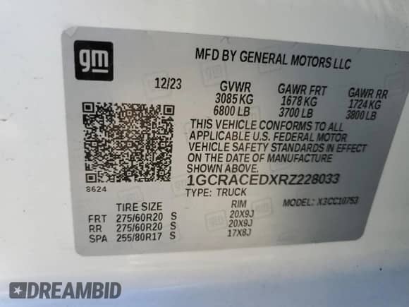 2024 Chevrolet Silverado 1500 LT with VIN 1GCRACEDXRZ228033, listed as a Copart auction lot 76419014 with 40,129 mi miles and Salvage title. Bid and sale history available at DreamBid. Image 14.