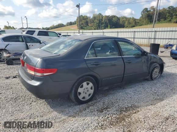 2003 Honda Accord LX с VIN 3HGCM56333G710320, выставлен на аукционе Copart как лот 85539235 с пробегом 198 899 миль миль и Списание • Salvage title. История ставок и продаж доступна на DreamBid. Изображение 3.