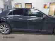 2017 Chrysler 300 C с VIN 2C3CCAKG2HH597183, выставлен на аукционе IAAI как лот 41825982 с пробегом 146 959 миль миль и . История ставок и продаж доступна на DreamBid. Изображение 13.