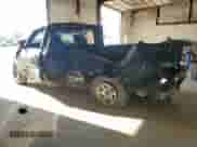 2002 Chevrolet Silverado 1500 с VIN 1GCEC14VX2Z101084, выставлен на аукционе Copart как лот 46170985 с пробегом Не указан миль и На запчасти • Non repairable. История ставок и продаж доступна на DreamBid. Изображение 2.
