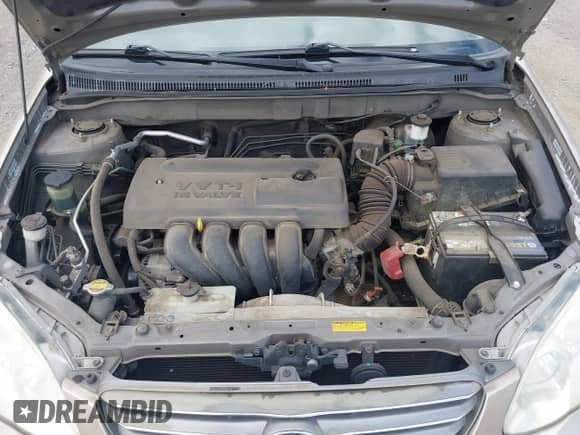 2004 Toyota Corolla CE z VIN 1NXBR38E14Z295801, wystawiony jako IAAI lot #43185740 z przebiegiem 114 951 mil mil oraz . Historia ofert i sprzedaży dostępna na DreamBid. Obrazek 10.