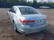 2011 Honda Accord EX z VIN 1HGCP3F75BA012691, wystawiony jako IAAI lot #41884408 z przebiegiem 226 764 mil mil oraz . Historia ofert i sprzedaży dostępna na DreamBid. Obrazek 3.