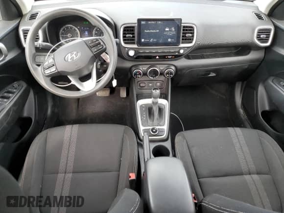 2020 Hyundai Venue SEL с VIN KMHRC8A37LU017229, выставлен на аукционе Copart как лот 42534825 с пробегом 67 803 миль миль и Списание • Salvage title. История ставок и продаж доступна на DreamBid. Изображение 8.