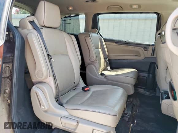 2021 Honda Odyssey Elite с VIN 5FNRL6H95MB016304, выставлен на аукционе Copart как лот 80560655 с пробегом 84 996 миль миль и Списание • Salvage title. История ставок и продаж доступна на DreamBid. Изображение 11.