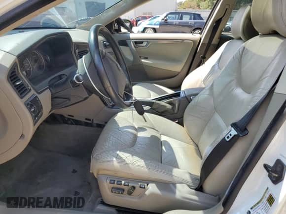 2008 Volvo S60 2.5T с VIN YV1RS592582681561, выставлен на аукционе Copart как лот 71954875 с пробегом 148 990 миль миль и Списание • Salvage title. История ставок и продаж доступна на DreamBid. Изображение 7.
