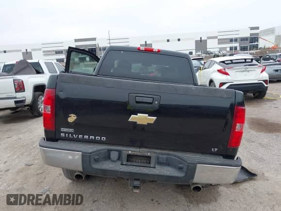 2011 Chevrolet Silverado 1500 LT с VIN 3GCPCSE03BG357195, выставлен на аукционе IAAI как лот 43118523 с пробегом 245 188 миль миль и . История ставок и продаж доступна на DreamBid. Изображение 17.