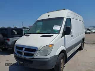 2007 Dodge Sprinter с VIN WD0PE745875160789, выставлен на аукционе IAAI как лот 42950365 с пробегом 118 850 миль миль и . История ставок и продаж доступна на DreamBid. Изображение 2.
