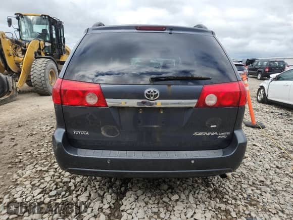 2009 Toyota Sienna XLE with VIN 5TDBK22C59S025170, listed as a Copart auction lot 70944055 with 267,429 mi miles and Non repairable. Bid and sale history available at DreamBid. Image 6.