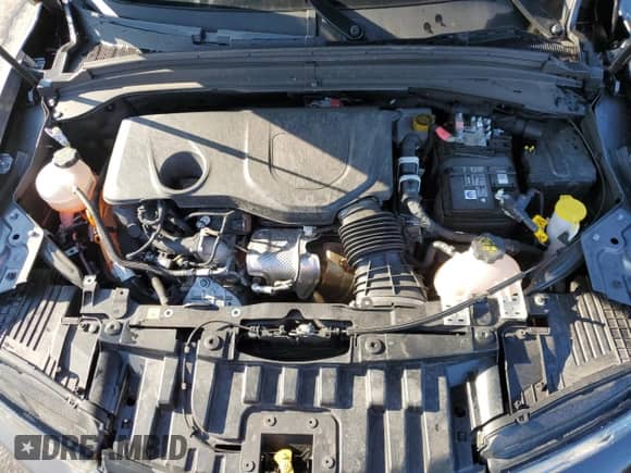 2024 Dodge Hornet R/T with VIN ZACPDFCW7R3A15681, listed as a Copart auction lot 75012674 with 16,812 mi miles and Salvage title. Bid and sale history available at DreamBid. Image 12.