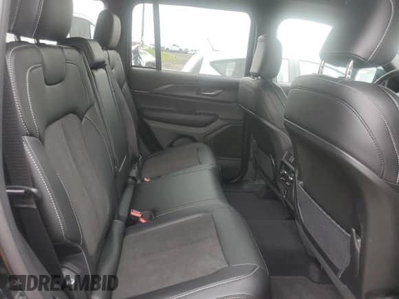 2025 Jeep Grand Cherokee Altitude with VIN 1C4RJHAG8SC315600, listed as a Copart auction lot 66173225 with 3,498 mi miles and Salvage title. Bid and sale history available at DreamBid. Image 11.