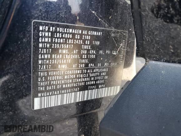 2017 Volkswagen Tiguan S с VIN WVGAV7AX1HK051707, выставлен на аукционе Copart как лот 82419655 с пробегом 111 044 миль миль и Чистый • Clean title. История ставок и продаж доступна на DreamBid. Изображение 12.