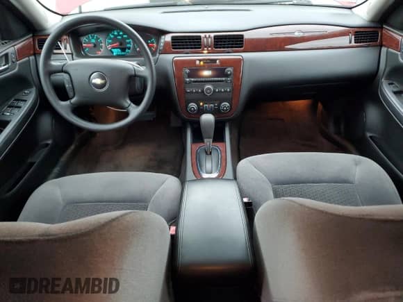 2009 Chevrolet Impala LT z VIN 2G1WT57N291308104, wystawiony jako Copart lot #87437795 z przebiegiem 75 042 mil mil oraz Czysty tytuł • Clean title. Historia ofert i sprzedaży dostępna na DreamBid. Obrazek 8.