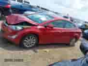 2015 Hyundai Elantra SE z VIN 5NPDH4AE9FH629053, wystawiony jako IAAI lot #43055338 z przebiegiem 119 723 mil mil oraz . Historia ofert i sprzedaży dostępna na DreamBid. Obrazek 14.