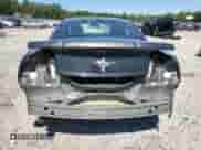 2017 Ford Mustang V6 z VIN 1FA6P8AM2H5335173, wystawiony jako Copart lot #70802775 z przebiegiem 91 313 mil mil oraz Szkoda całkowita • Salvage title. Historia ofert i sprzedaży dostępna na DreamBid. Obrazek 6.