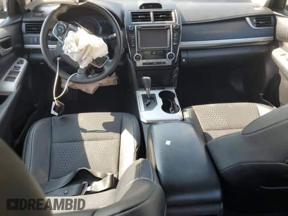 2014 Toyota Camry LE with VIN 4T1BD1FK6EU123065, listed as a Copart auction lot 81122495 with 113,297 mi miles and Salvage title. Bid and sale history available at DreamBid. Image 8.