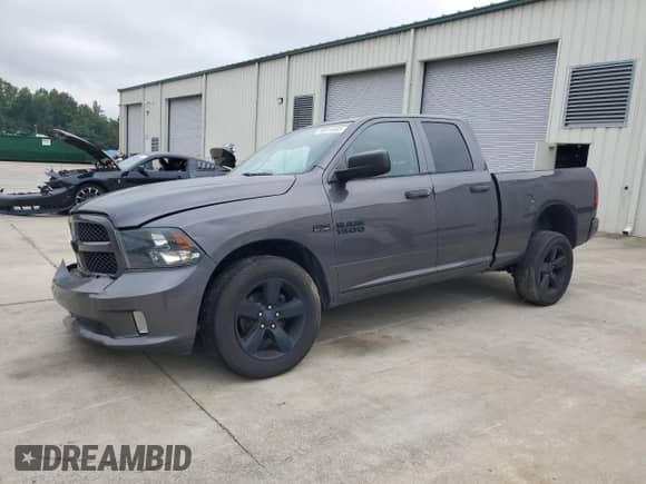 2017 Ram 1500 Express z VIN 1C6RR7FT1HS678514, wystawiony jako Copart lot #68914665 z przebiegiem 183 010 mil mil oraz Szkoda całkowita • Salvage title. Historia ofert i sprzedaży dostępna na DreamBid. Obrazek 1.