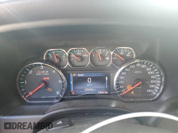 2014 Chevrolet Silverado 1500 LTZ with VIN 3GCUKSECXEG229539, listed as a Copart auction lot 81272235 with 236,690 mi miles and Salvage title. Bid and sale history available at DreamBid. Image 9.