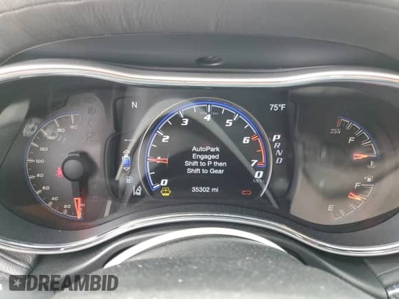 2020 Jeep Grand Cherokee SRT with VIN 1C4RJFDJ1LC366188, listed as a Copart auction lot 55695765 with 35,302 mi miles and Salvage title. Bid and sale history available at DreamBid. Image 9.