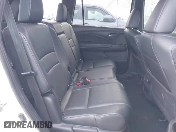2019 Honda Passport EX-L с VIN 5FNYF8H5XKB008904, выставлен на аукционе IAAI как лот 41440706 с пробегом 57 317 миль миль и . История ставок и продаж доступна на DreamBid. Изображение 8.