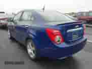 2014 Chevrolet Sonic LTZ z VIN 1G1JE5SB9E4190889, wystawiony jako IAAI lot #43578284 z przebiegiem Nie podano mil oraz . Historia ofert i sprzedaży dostępna na DreamBid. Obrazek 3.