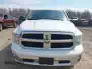 2021 Ram 1500 Tradesman z VIN 1C6RR7KT7MS572861, wystawiony jako IAAI lot #42109287 z przebiegiem 22 754 mil mil oraz . Historia ofert i sprzedaży dostępna na DreamBid. Obrazek 12.