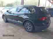 2020 Volkswagen Tiguan SE с VIN 3VV2B7AXXLM004244, выставлен на аукционе IAAI как лот 43033034 с пробегом 55 142 миль миль и . История ставок и продаж доступна на DreamBid. Изображение 3.