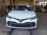 2019 Toyota Camry SE z VIN 4T1B11HK3KU833090, wystawiony jako IAAI lot #43218485 z przebiegiem 78 653 mil mil oraz . Historia ofert i sprzedaży dostępna na DreamBid. Obrazek 12.