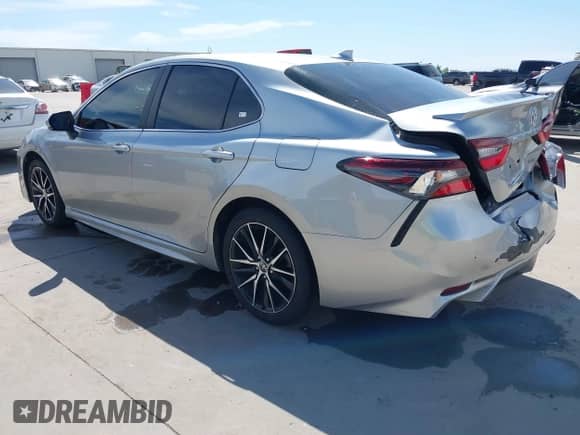 2023 Toyota Camry SE с VIN 4T1G11AK9PU829892, выставлен на аукционе IAAI как лот 42322173 с пробегом 30 334 миль миль и . История ставок и продаж доступна на DreamBid. Изображение 3.