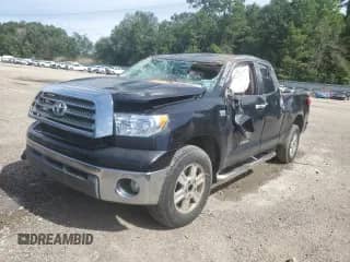 2008 Toyota Tundra с VIN 5TFRT54168X021890, выставлен на аукционе Copart как лот 64281685 с пробегом Не указан миль и Списание • Salvage title. История ставок и продаж доступна на DreamBid. Изображение 1.