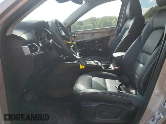 2025 Mazda CX-5 S Preferred с VIN JM3KFBCL4S0655720, выставлен на аукционе Copart как лот 85354155 с пробегом 2 994 миль миль и Списание • Salvage title. История ставок и продаж доступна на DreamBid. Изображение 7.