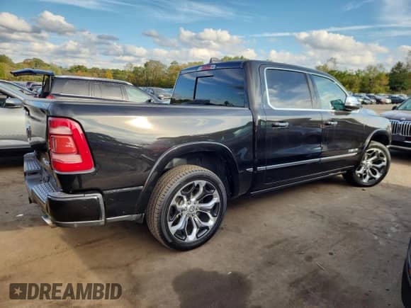 2019 Ram 1500 Limited z VIN 1C6SRFHT8KN924649, wystawiony jako Copart lot #85265985 z przebiegiem 79 638 mil mil oraz Szkoda całkowita • Salvage title. Historia ofert i sprzedaży dostępna na DreamBid. Obrazek 3.