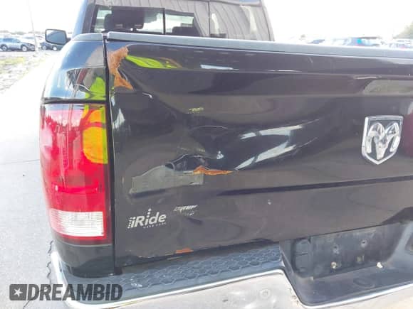 2017 Ram 1500 Big Horn с VIN 1C6RR6TT7HS547831, выставлен на аукционе IAAI как лот 43470355 с пробегом 110 954 миль миль и . История ставок и продаж доступна на DreamBid. Изображение 17.