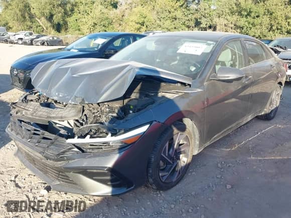 2025 Hyundai Elantra Limited with VIN KMHLP4DG9SU910146, listed as a IAAI auction lot 43459002 with 26,882 mi miles and . Bid and sale history available at DreamBid. Image 17.