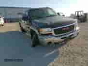 2003 GMC Sierra 1500 SLT с VIN 2GTEK19T031155644, выставлен на аукционе Copart как лот 71902745 с пробегом 142 466 миль миль и Списание • Salvage title. История ставок и продаж доступна на DreamBid. Изображение 13.