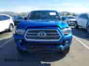 2017 Toyota Tacoma SR5 with VIN 5TFCZ5AN6HX089859, listed as a IAAI auction lot 43238076 with 99,273 mi miles and . Bid and sale history available at DreamBid. Image 12.