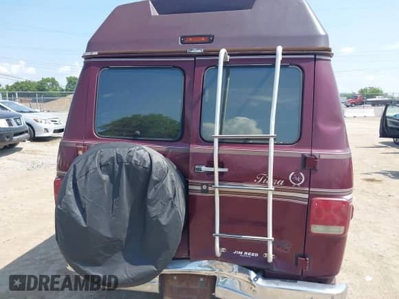 1995 Chevrolet Chevy Van with VIN 1GBEG25K0SF183783, listed as a IAAI auction lot 42604771 with 194,068 mi miles and . Bid and sale history available at DreamBid. Image 6.