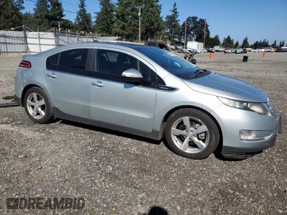 2011 Chevrolet Volt с VIN 1G1RD6E45BU103817, выставлен на аукционе Copart как лот 81647225 с пробегом 65 426 миль миль и Списание • Salvage title. История ставок и продаж доступна на DreamBid. Изображение 4.