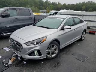 2019 Hyundai Sonata SEL with VIN 5NPE34AF1KH737723, listed as a Copart auction lot 81419325 with 9,650 mi miles and Salvage title. Bid and sale history available at DreamBid. Image 1.