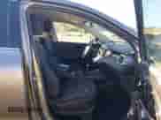 2019 Kia Sorento LX с VIN 5XYPG4A33KG466061, выставлен на аукционе IAAI как лот 43421820 с пробегом 106 101 миль миль и . История ставок и продаж доступна на DreamBid. Изображение 5.