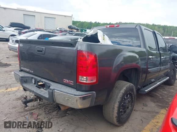 2010 GMC Sierra 1500 SLE с VIN 3GTRKVE36AG178297, выставлен на аукционе IAAI как лот 42003656 с пробегом 98 831 миль миль и . История ставок и продаж доступна на DreamBid. Изображение 4.